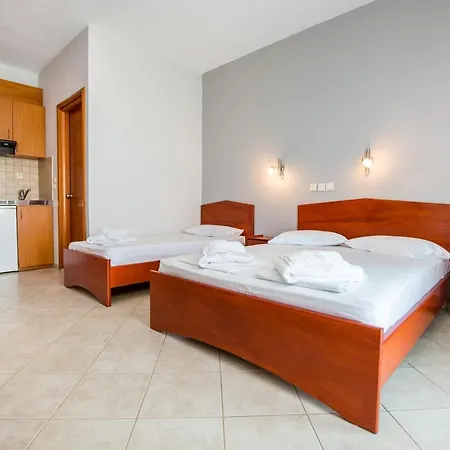 Aparthotel Maria *